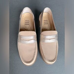 Sperry Top-Sider Women's Seaport Penny Plushwave Metallic Leather Loafer size 6